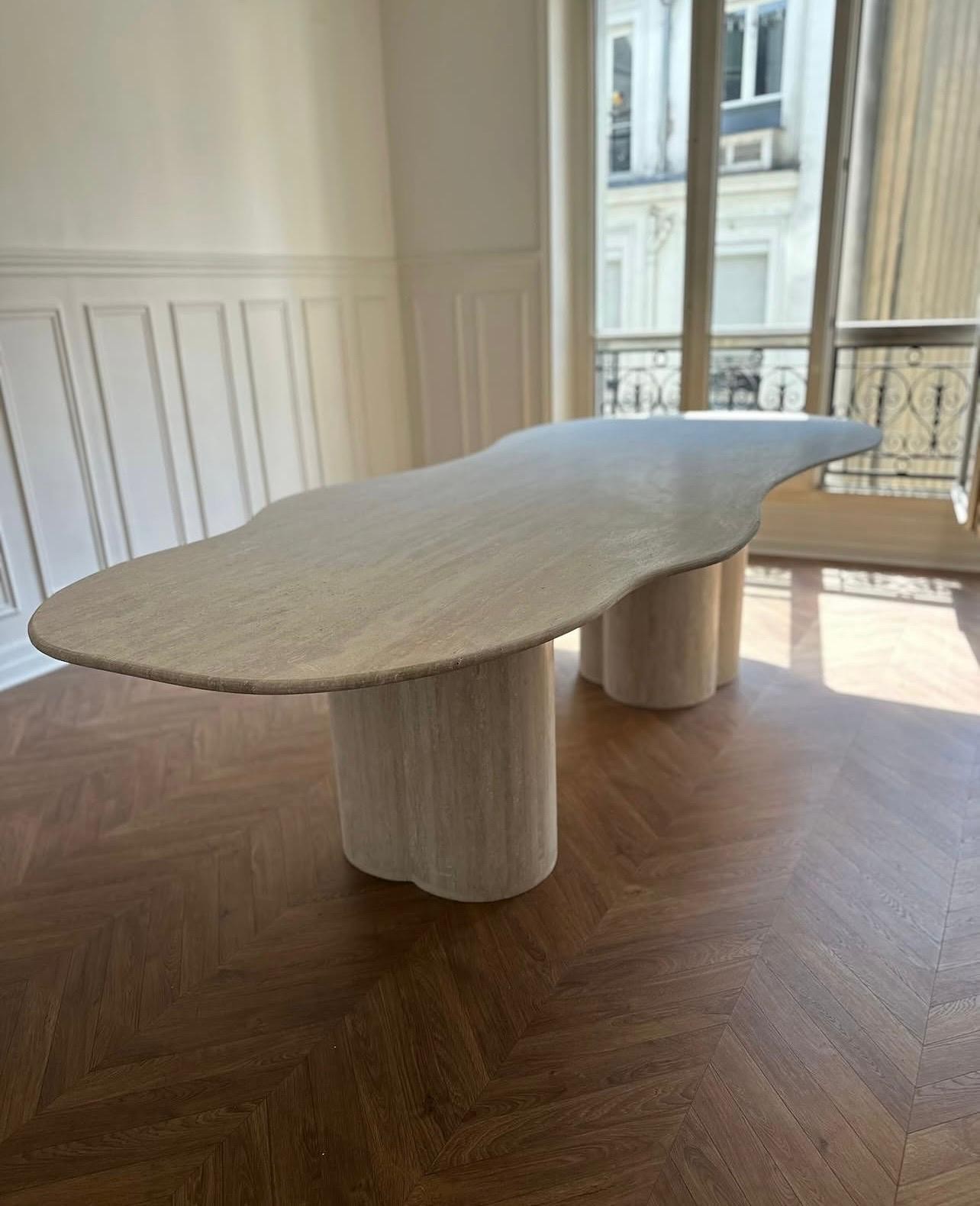 Table vague travertin