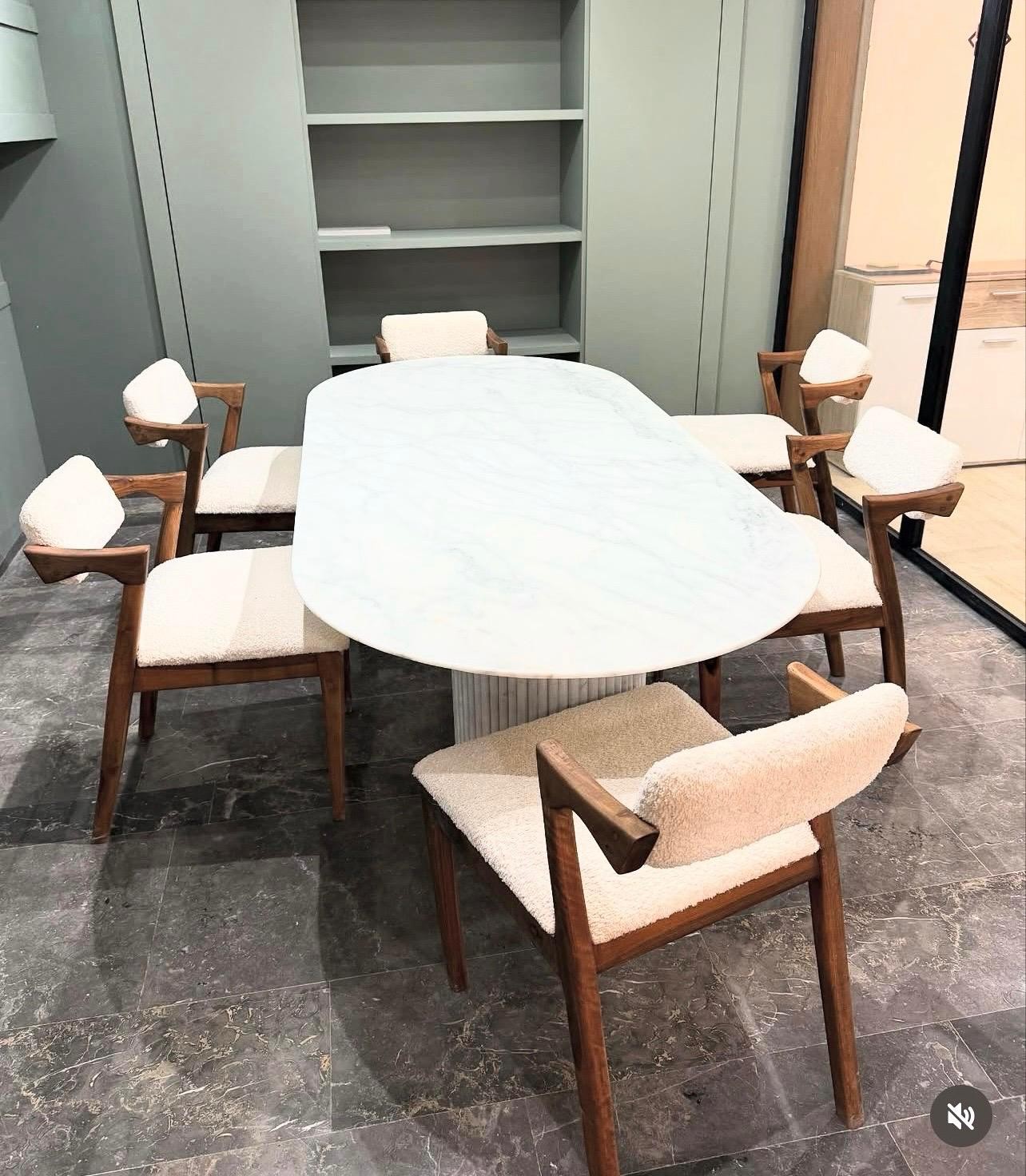 Ensemble table & 6 chaises · fauteuil cannage